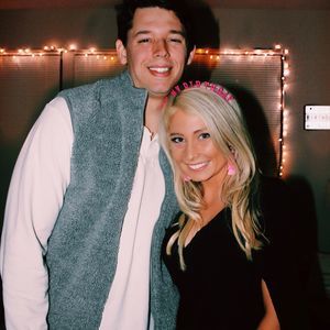 Meet your Posher, Pender